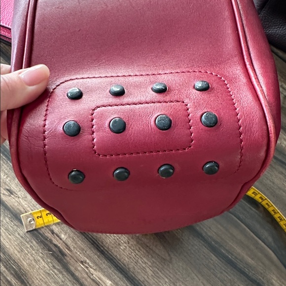 Tod's Burgundy Leather Shoulder Bag - Picture 13 of 13